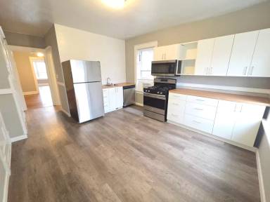 Main picture of 3650 Neosho St