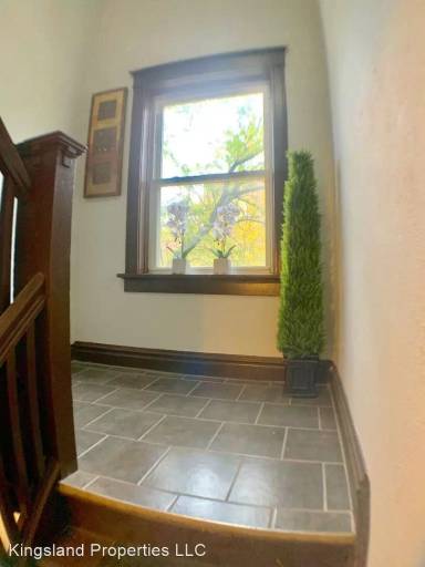 Main picture of 2103 Maury Ave