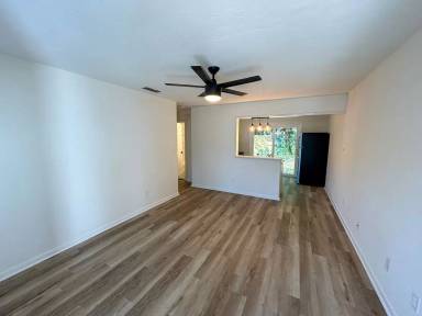 Main picture of 414 SE 8th St