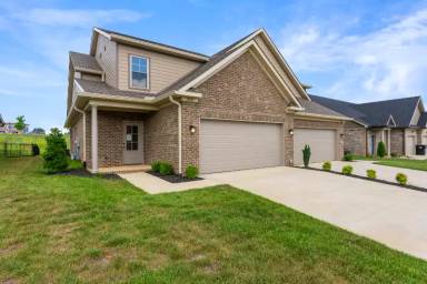 Main picture of 532 Cumberland Pointe Ln