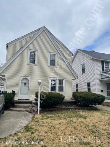 Main picture of 4429 Walker Ave