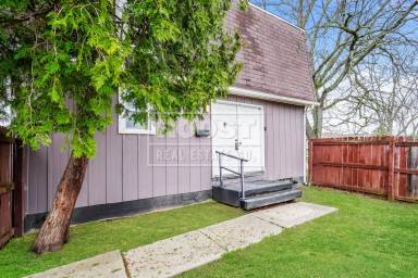 Main picture of 1764 Brookfield Sq N