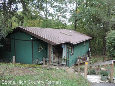 Main picture of 92 Thorn Wood Loop