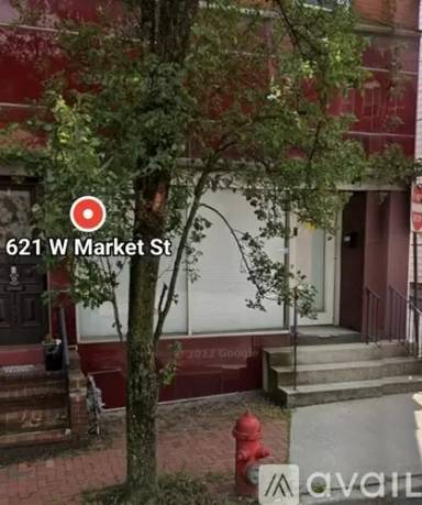 Main picture of 621 W Market St