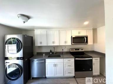 Main picture of 1518 Stoeber Ave