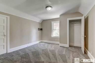 Main picture of 1036 N 8th St