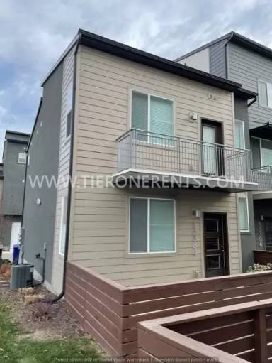 Main picture of Solameer Townhomes