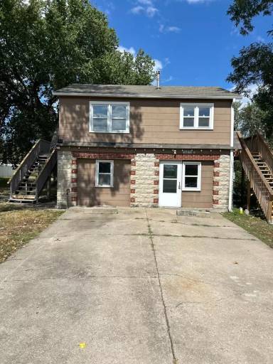 Main picture of 16012 E T C Lea Rd