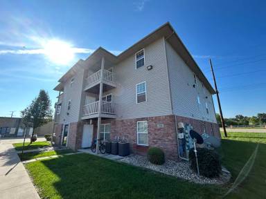 Main picture of 1718 R T Dunn Dr