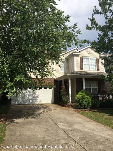 Main picture of 7412 Lamplighter Close Dr