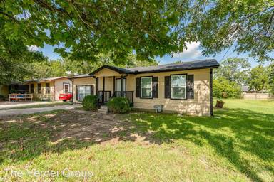 Main picture of 521 New Hope St