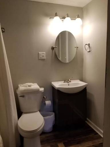 Main picture of 701 Faurot Ave