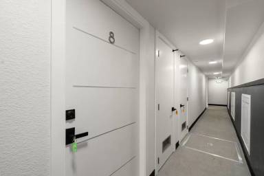 Main picture of 313 D St