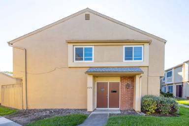 Main picture of 4250 Solar Cir