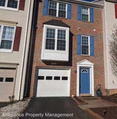 Main picture of 5902 Baron Kent Ln