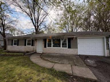 Main picture of 774 Fox River Rd