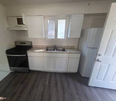 Main picture of 367 Conley Ave