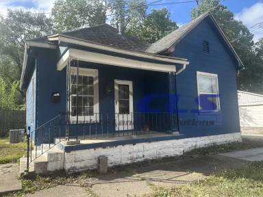 Main picture of 1453 Walnut St