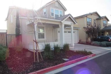 Main picture of 22 Baird Cir