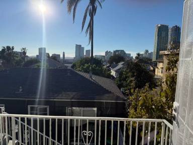 Main picture of 21 20th St