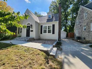 Main picture of 1905 Pawnee St