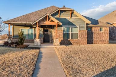 Main picture of 8333 NW 138th Cir
