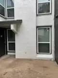 Main picture of 2600 Arroyo Ave