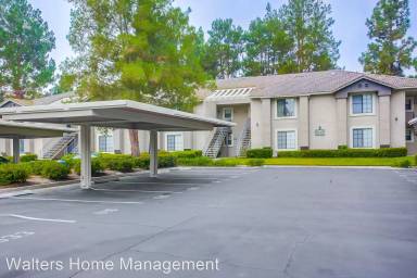 Main picture of 15062 Avenida Venusto