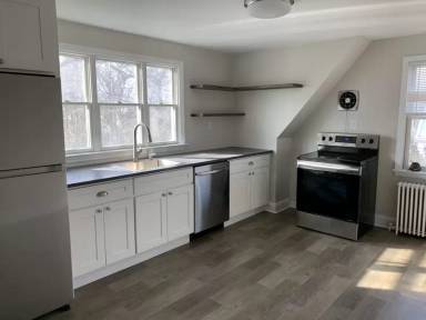 Main picture of 276 Connetquot Ave