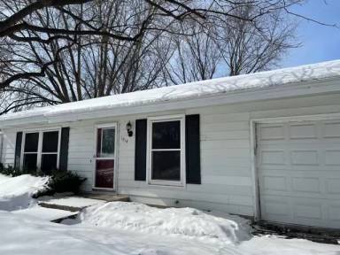 Main picture of 1914 Christine Ln