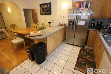 Main picture of 414 Western Ave