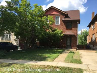 Main picture of 7545 Hoover Ave