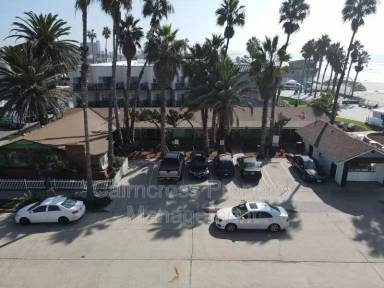 Main picture of 4449 Ocean Blvd