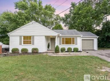 Main picture of 7908 Clough Pike