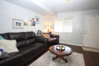 Main picture of 122 W 1309 S