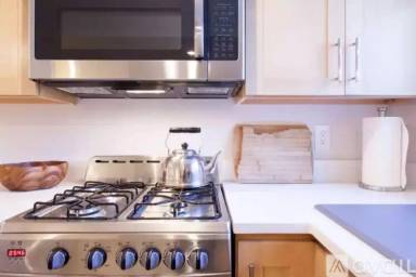 Main picture of 3435 NE 38th Ave