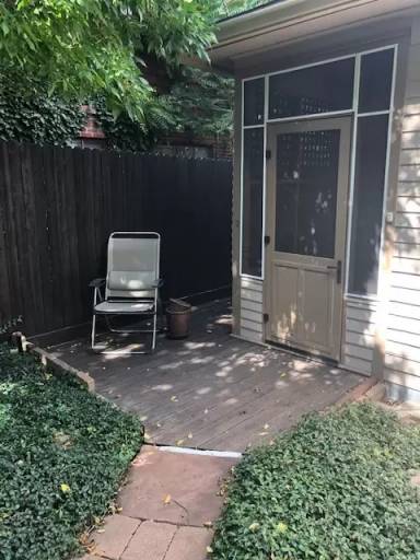 Main picture of 650 Arapahoe Ave