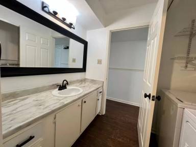 Main picture of 11506 Meadow Pines Ct