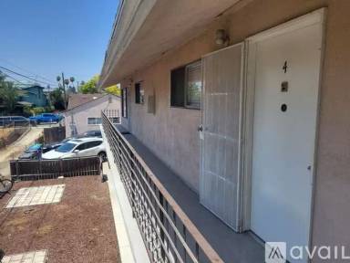 Main picture of 1702 Park Ave