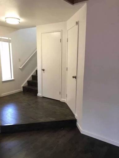 Main picture of 951 Pullman Ct