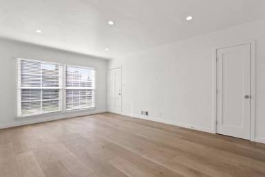 Main picture of 805 23rd Street Apartments