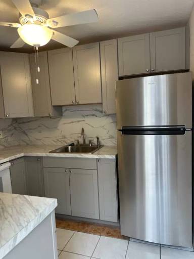 Main picture of 1020 N 18th Ct