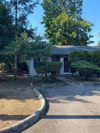 Main picture of 19109 SE Yamhill St