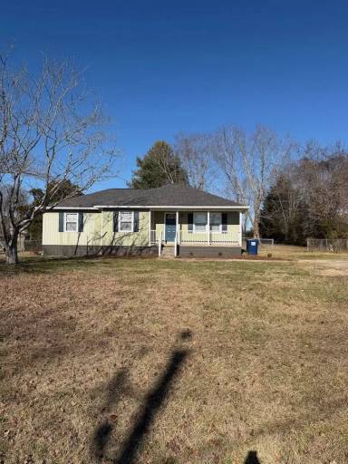 Main picture of 235 Boles Rd