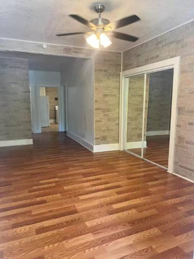 Main picture of 408 College St