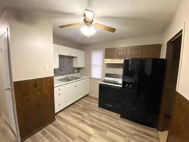 Main picture of 2231 Brookdale Ln