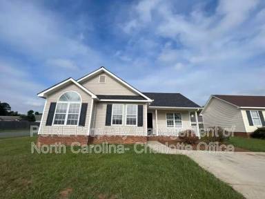 Main picture of 4401 Biesterfield Dr