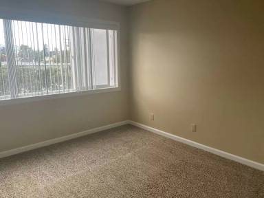 Main picture of 708 S Prospect Ave