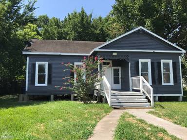 Main picture of 815 6th Ave N