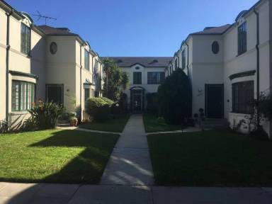 Main picture of 6504-6510 1/2 W. Olympic Blvd